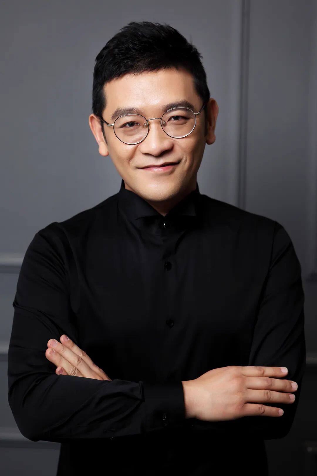 20年专访贾伟:一手设计,一手艺术